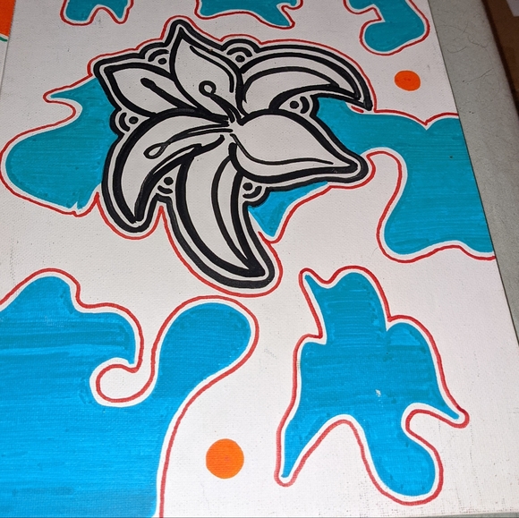 Fleur - Picture 4 of 8